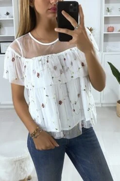 Blouse Blanche à Volant Avec Broderie