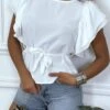 Blouse Blanche à Volant Et Ceinture
