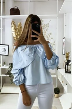 Blouse Bleu Avec Papillons Ornée De Strass à L'avant -Promos Raffinoux Boutique blouse bleu avec papillons ornee de strass a l avant 2