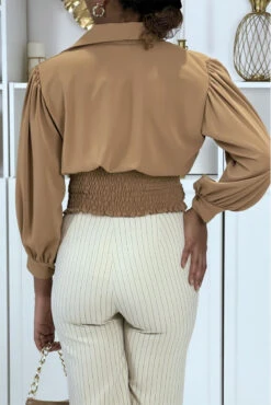 Blouse Courte Camel à Boutons -Promos Raffinoux Boutique blouse courte camel a boutons 3