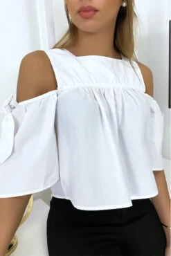 Blouse Crop Top Blanche Avec Noeuds -Promos Raffinoux Boutique blouse crop top blanche avec noeuds 1