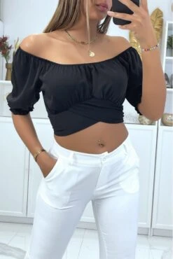 Crop Top Noir à Col Bardot Croisée Sous La Poitrine Et Se Noue Au Dos -Promos Raffinoux Boutique crop top noir a col bardot croisee sous la poitrine et se noue au dos 2