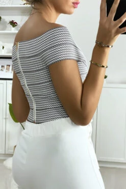 Crop Top Noir Col Bateau Croisé Au Buste -Promos Raffinoux Boutique crop top noir col bateau croise au buste 3