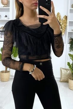 Crop Top Noir En Dentelle Avec Volant Au Buste -Promos Raffinoux Boutique crop top noir en dentelle avec volant au buste 1