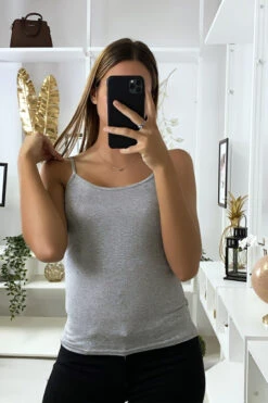 Débardeur Gris, Top Basic. -Promos Raffinoux Boutique debardeur gris top basic 3