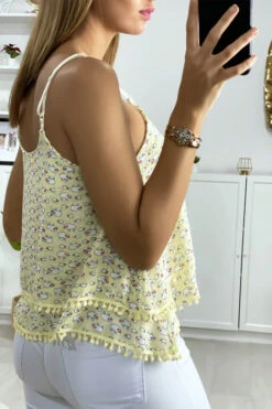 Débardeur Jaune à Volant Avec Motif Et Mini Pompon -Promos Raffinoux Boutique debardeur jaune a volant avec motif et mini pompon 3