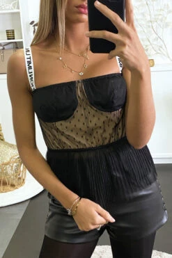 Débardeur Noir Avec Volant Plissé Et Bretelle élastique