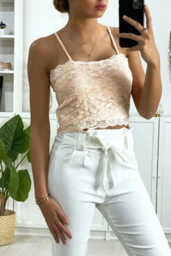 Débardeur Rose En Dentelle Doublé Avec Bretelle Amovible -Promos Raffinoux Boutique debardeur rose en dentelle double avec bretelle amovible 2