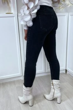 Jean Slim Bleu Marine à Poches Arrières -Promos Raffinoux Boutique jean slim bleu marine a poches arrieres 4