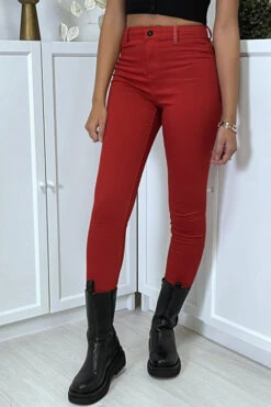 Jean Slim Rouge Taille Haute Avec Poches Arrières -Promos Raffinoux Boutique jean slim rouge taille haute avec poches arrieres 5