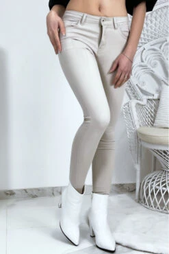 Jeans Slim Beige En Strech Avec Poches