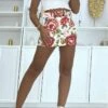 Jupe Short Beige Et Verte Courte Fleurie à Ceinture Hyper Tendance Et Glamour