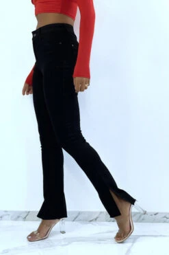 Pantalon Jeans Noir Avec Fente Sur Les Côtés -Promos Raffinoux Boutique pantalon jeans noir avec fente sur les cotes 4