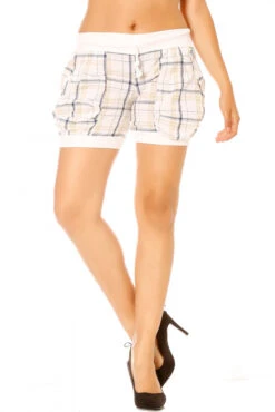 Short à Carreaux Blanc Avec Poches Dos Et Devant. -Promos Raffinoux Boutique short a carreaux blanc avec poches dos et devant 3