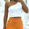Short Taille Haute Orange Effet Push Up Et Taille Fine Avec Ses Jolies Butons Sur Les Côtés