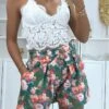 Short Vert Motif Fleuris Avec Poches Et Ceinture