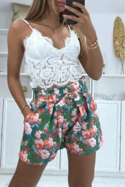 Short Vert Motif Fleuris Avec Poches Et Ceinture