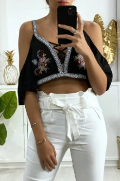 Top Noir épaules Dénudé Dos Nu Avec Broderie -Promos Raffinoux Boutique top noir epaules denude dos nu avec broderie 2